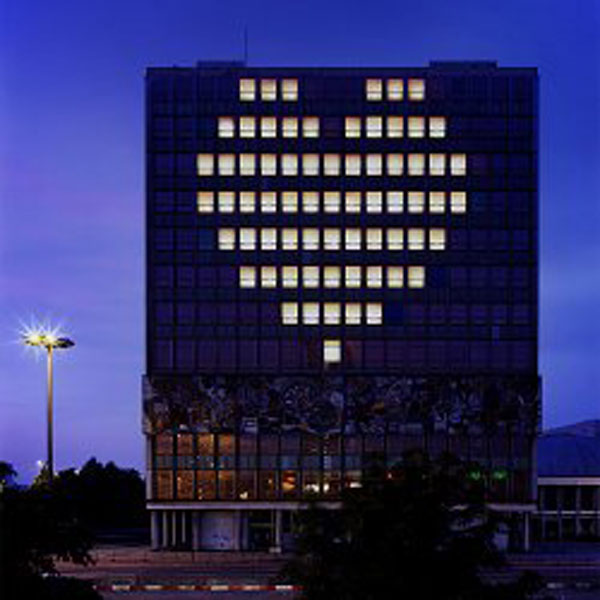 Documentaire sur l'installation architecturale Blinkenlights