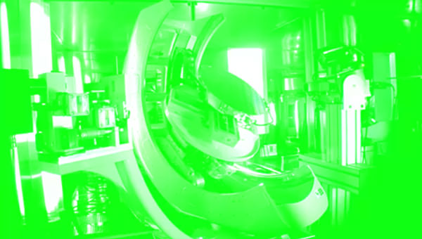 Spot publicitaire pour la transition vers les processeurs Intel